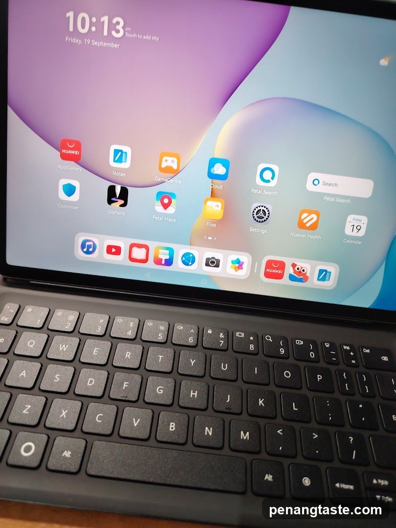 Huawei Tablet with Keyboard