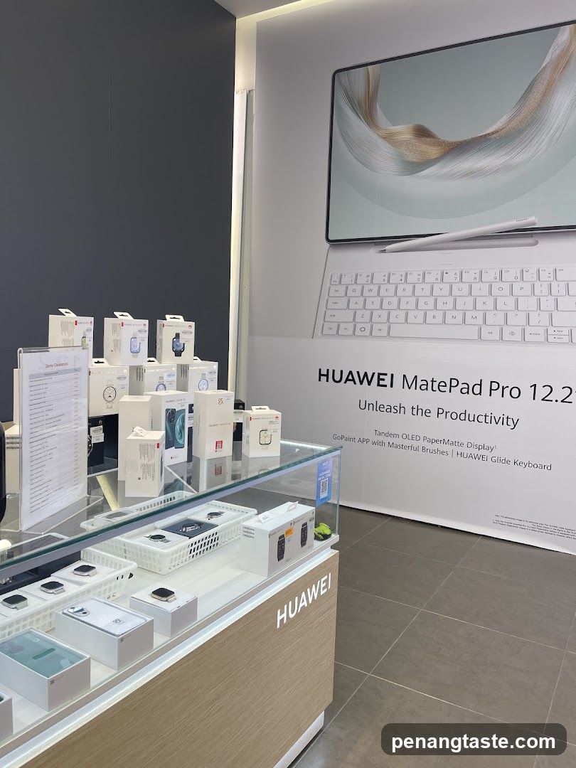 Huawei Store Interior