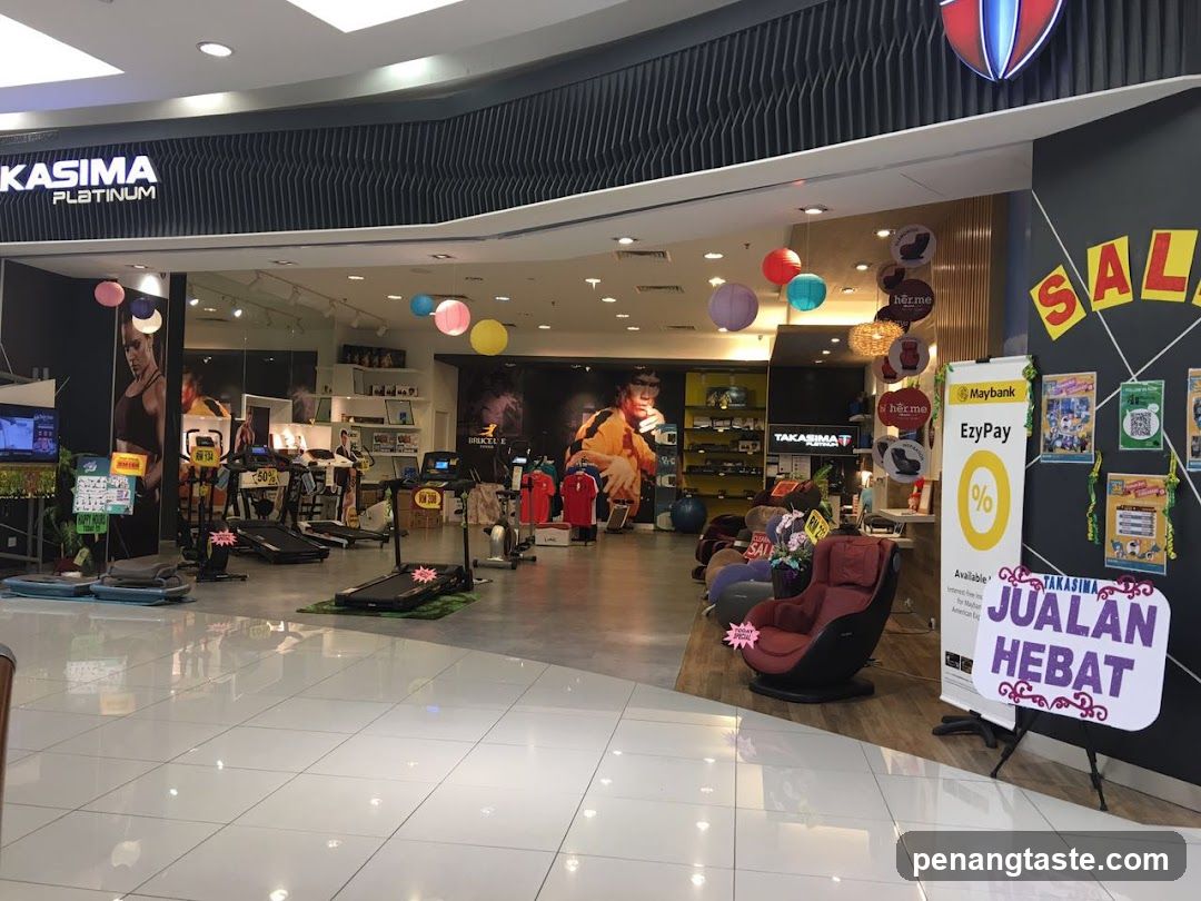 Takasima Platinum Storefront Interior