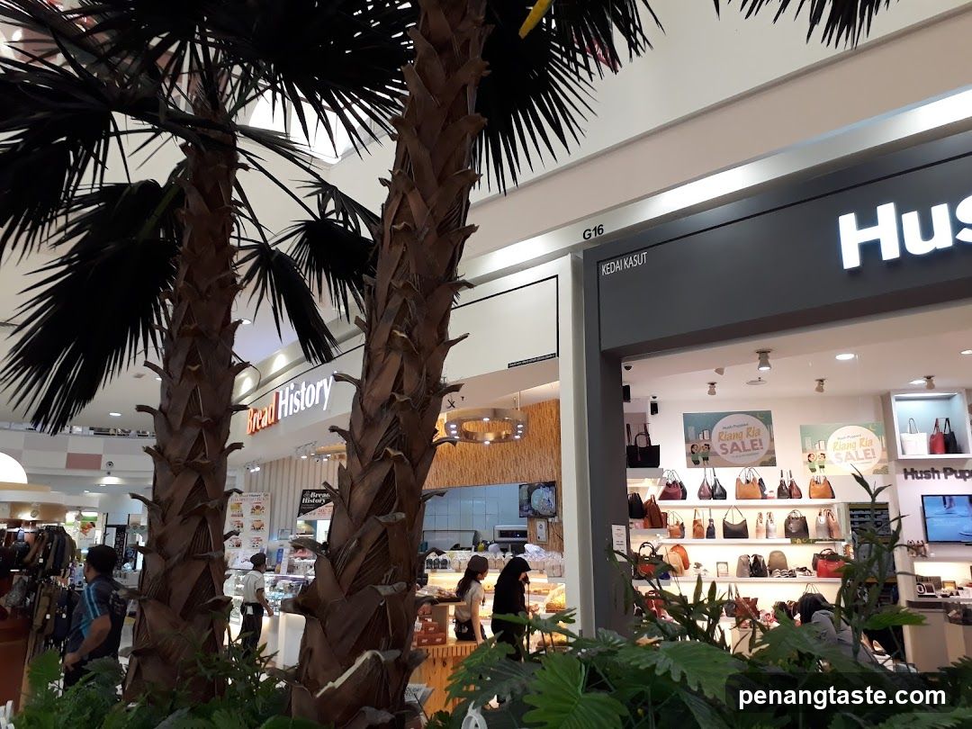 Shopping Mall Interior