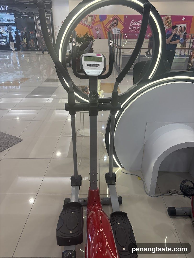 Ergometer in shopping mall