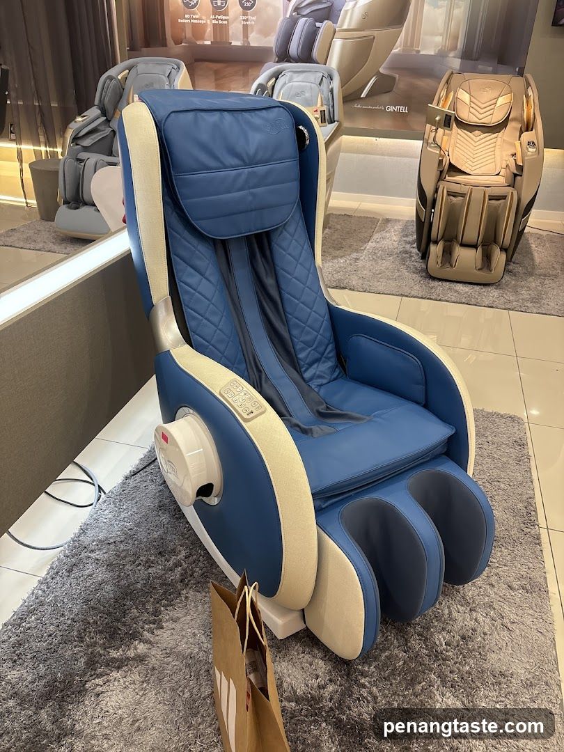 Massage Chair Display