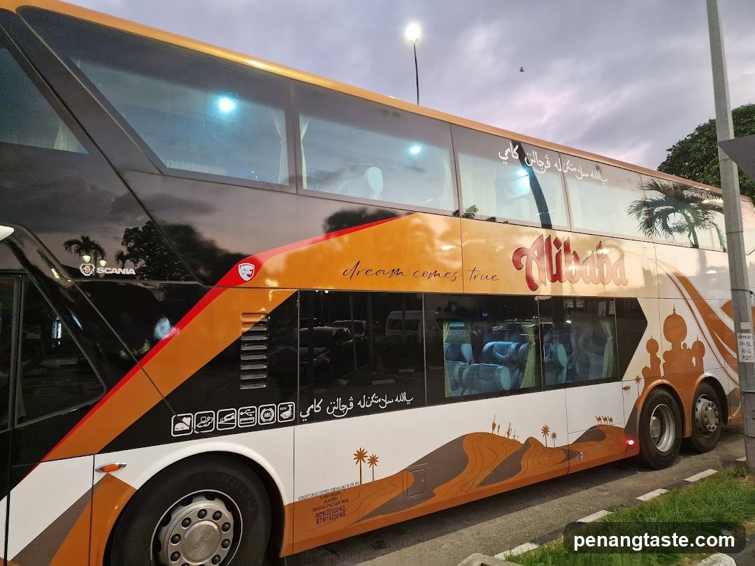 Alibaba Double-Decker Bus