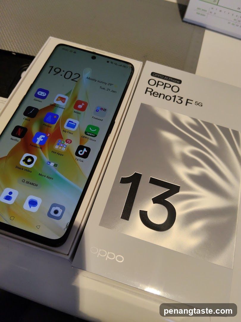 OPPO Reno13 F 5G Unboxing