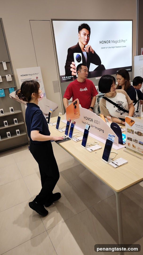 HONOR Experience Store