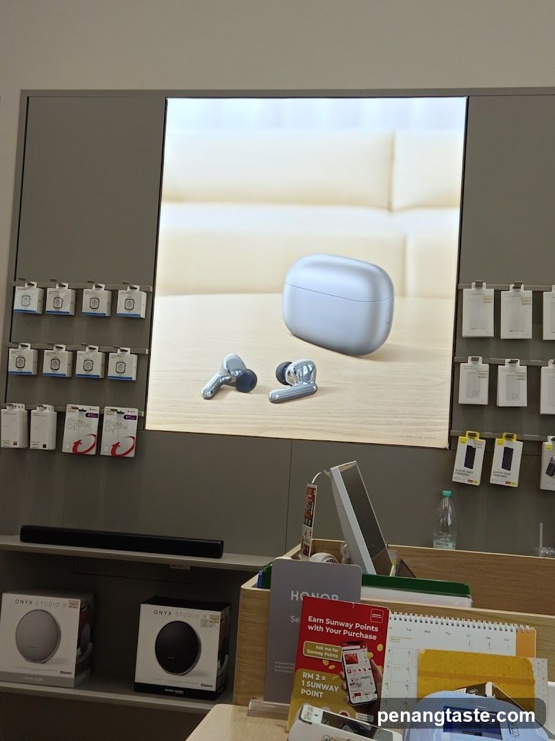 Store Interior Display