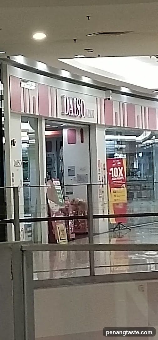 DAISO