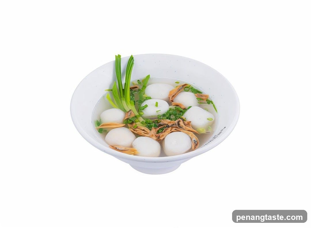 Uncle Kin's Chili Pan Mee