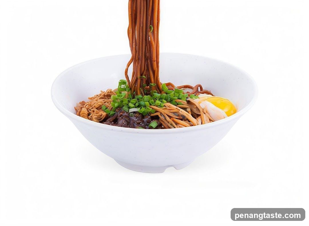 Uncle Kin's Chili Pan Mee