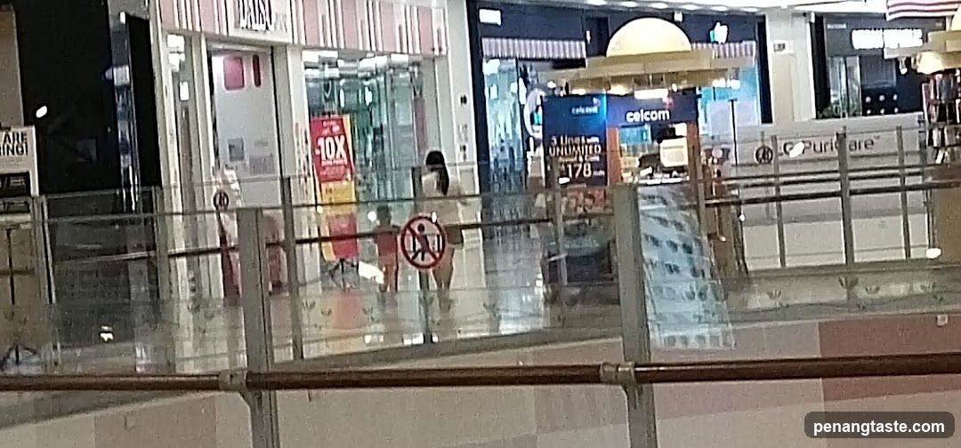 Shopping Mall Interior View