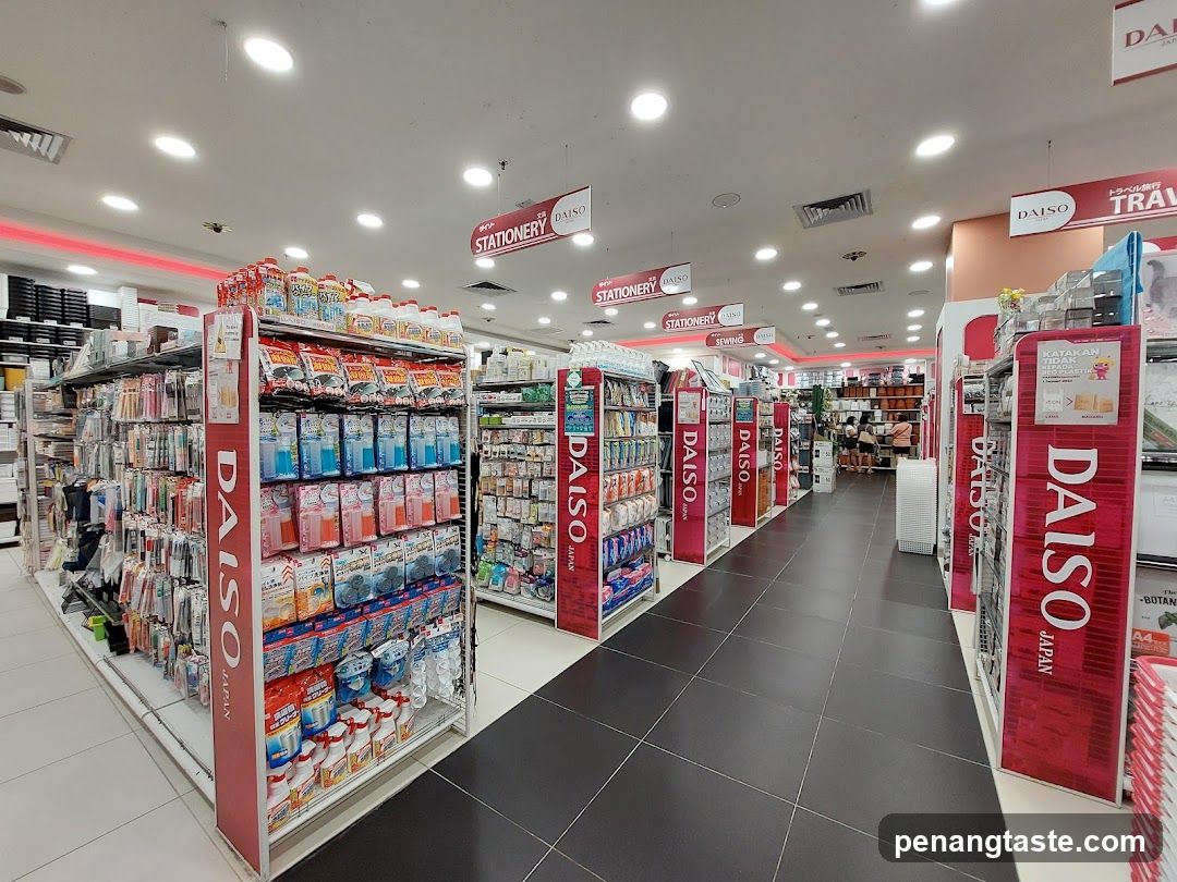 DAISO Store Interior