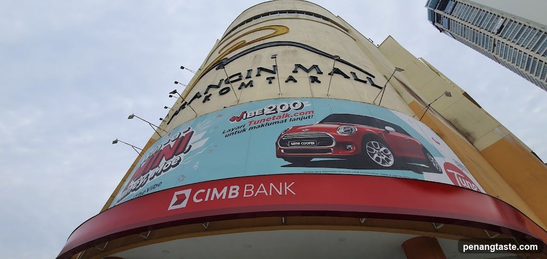 Bangin Mall exterior advertisement