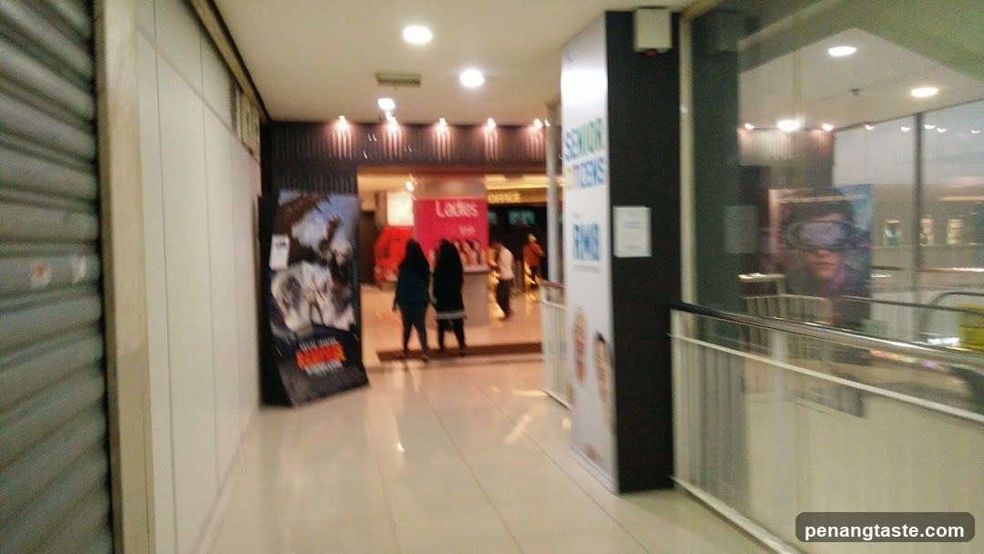 Shopping Mall Corridor