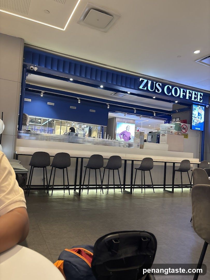 Zus Coffee Interior