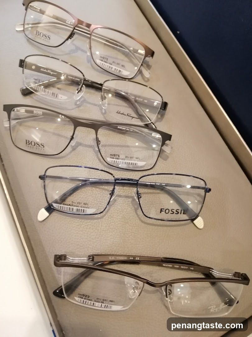 Eyeglass Display