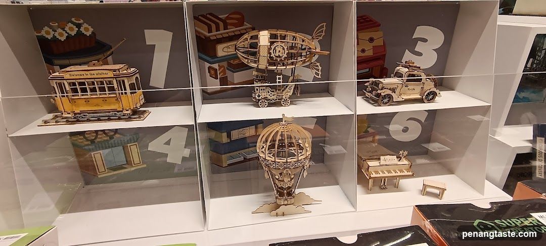 Wooden 3D Puzzle Display