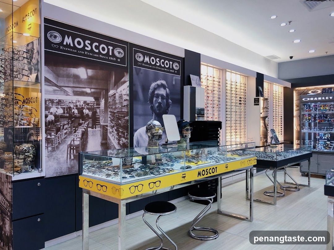 MOSCOT Eyewear Store Interior