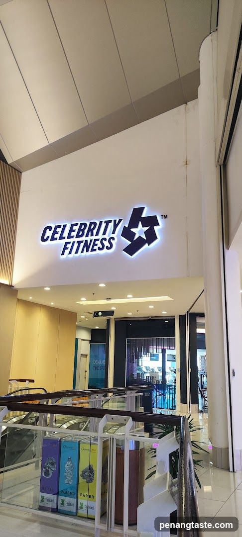Celebrity Fitness Storefront Interior View