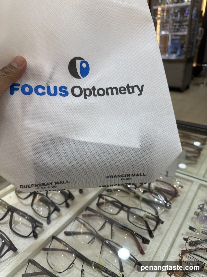 Focus Optometry Shopping Bag
