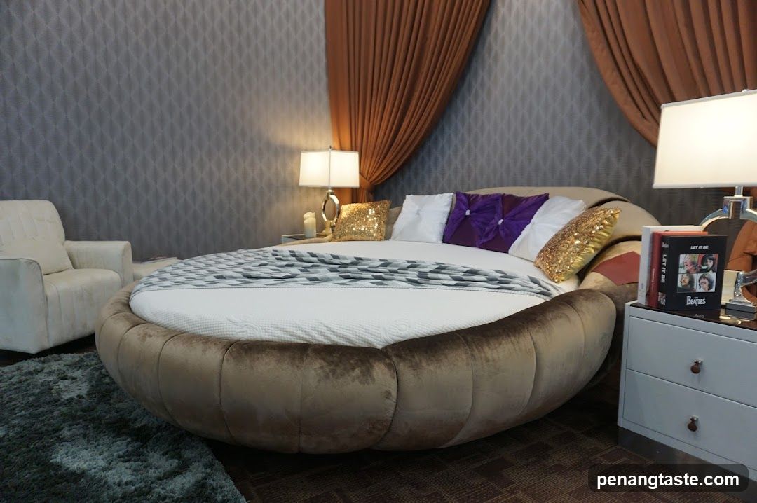 Luxury Round Bed Bedroom Interior