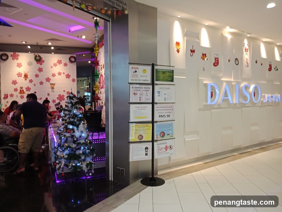 DAISO