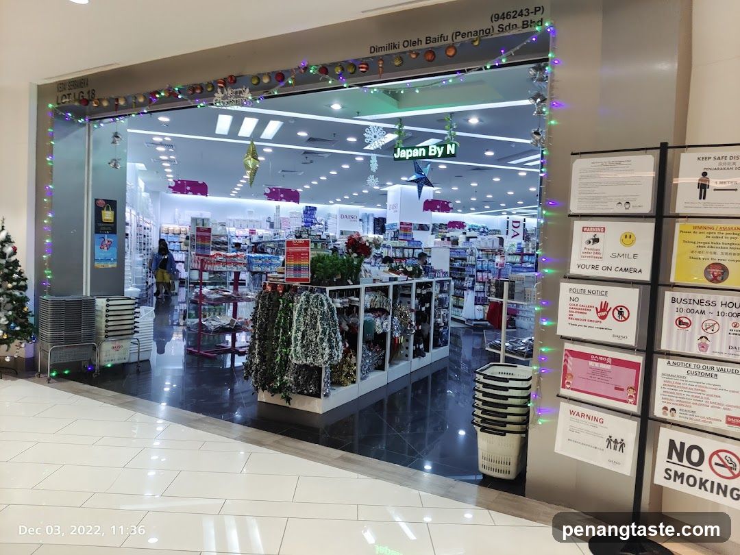DAISO