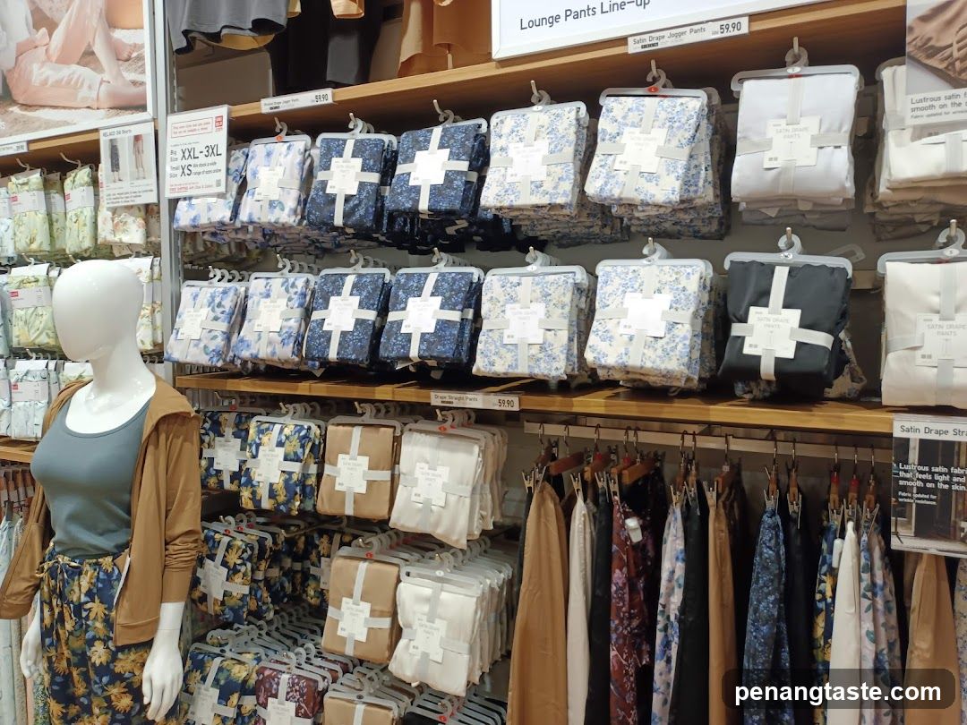 Store Interior Display
