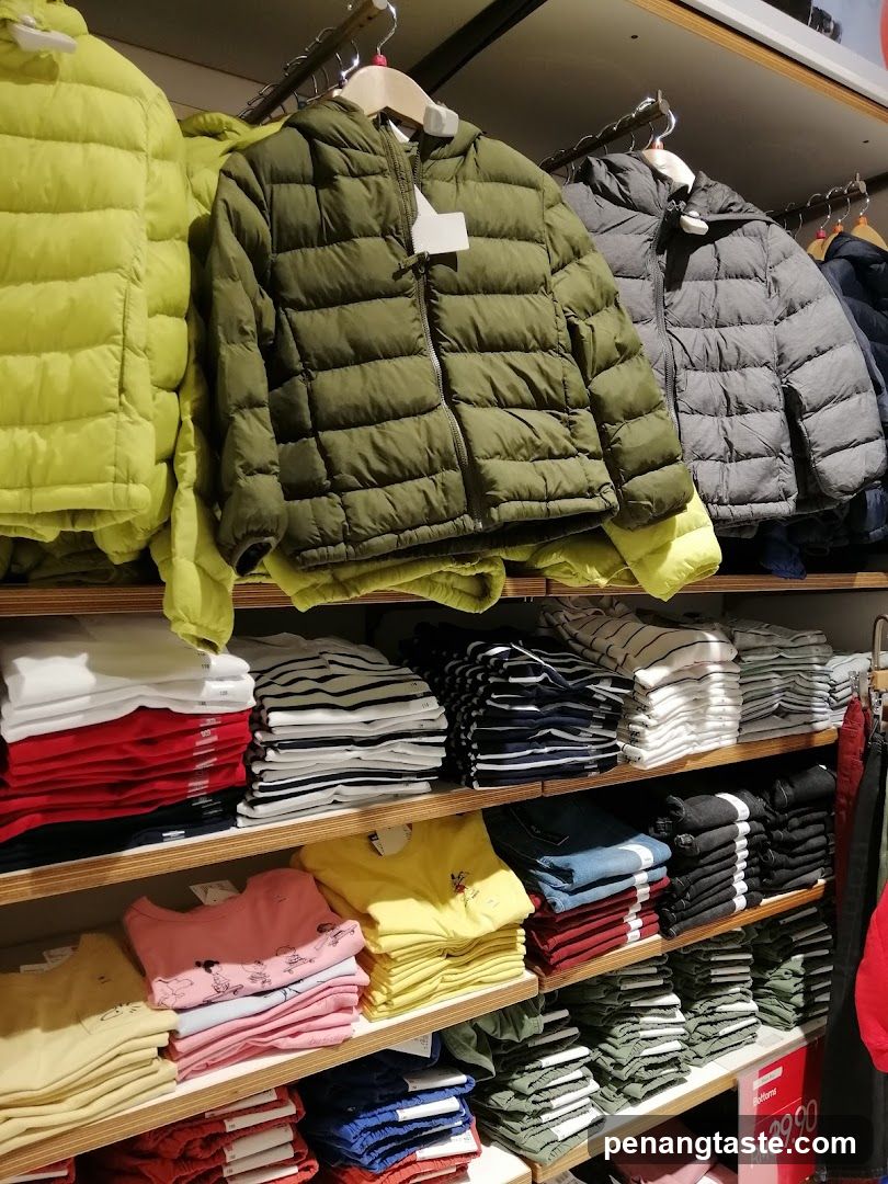Store Interior Display