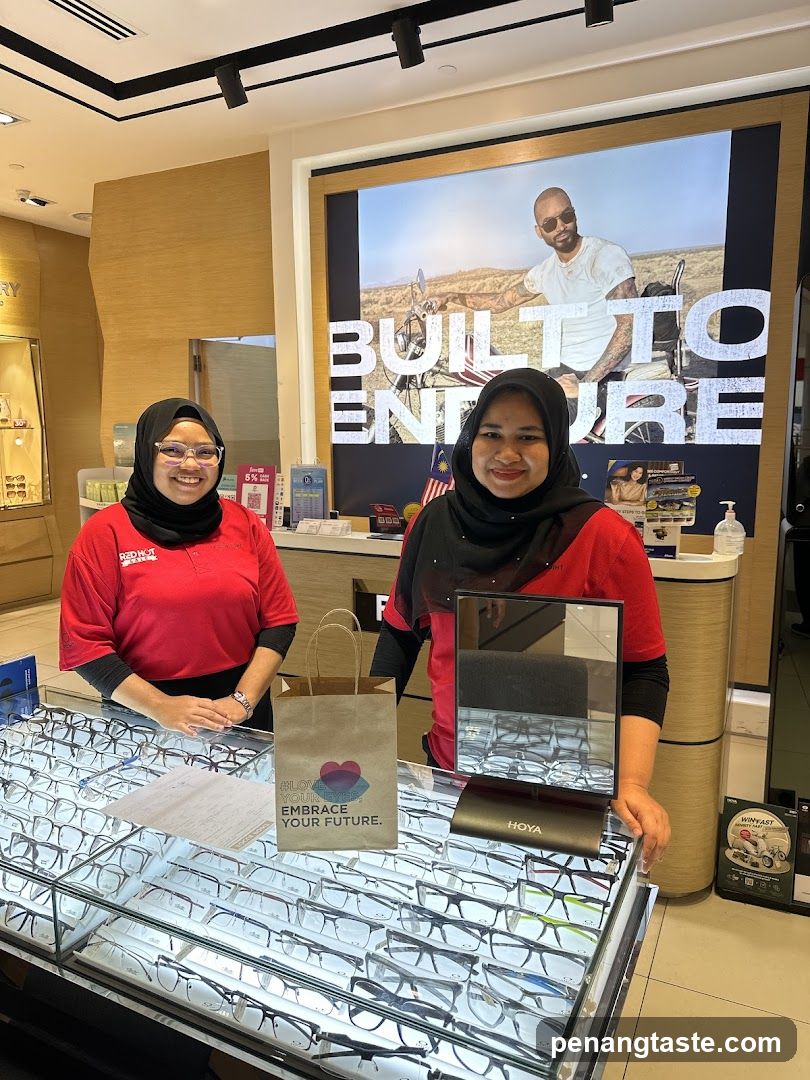 Optometry Store Staff