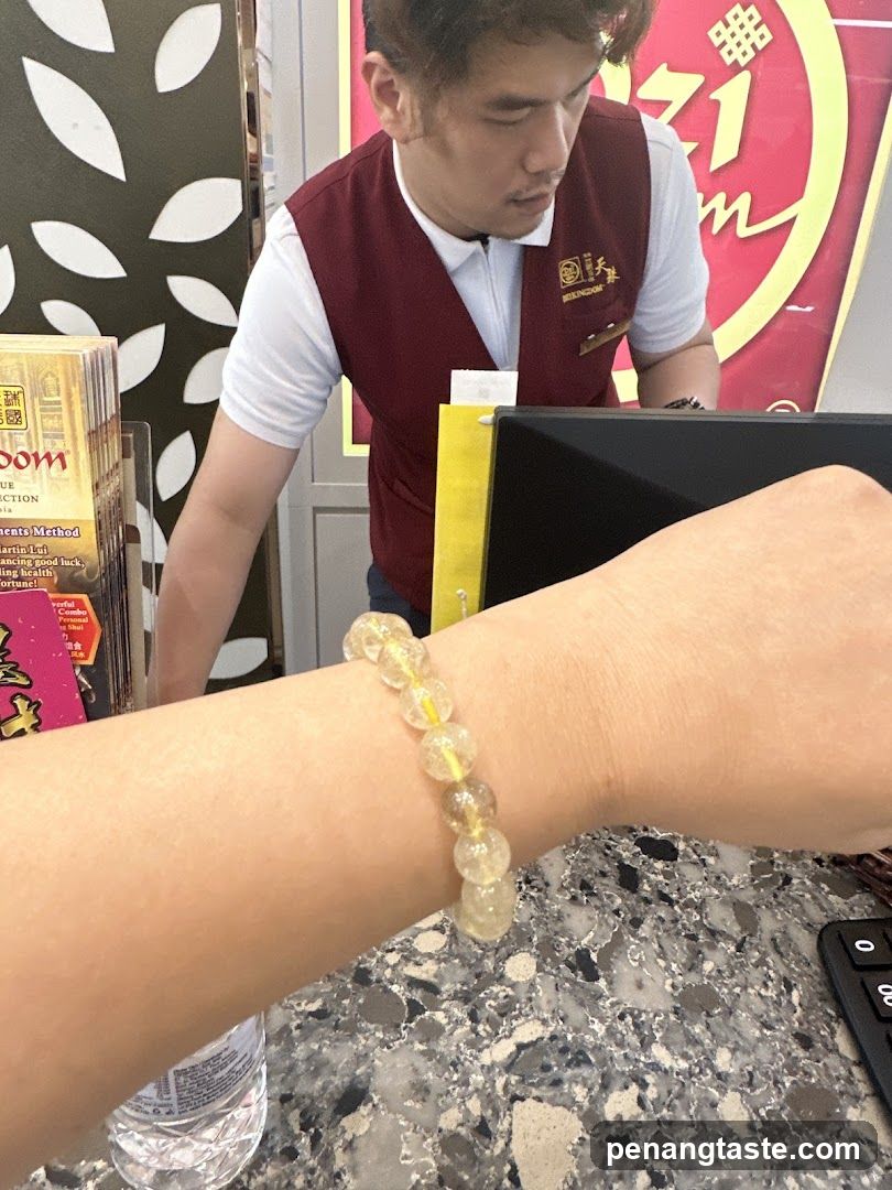 Bracelet and Store Interior