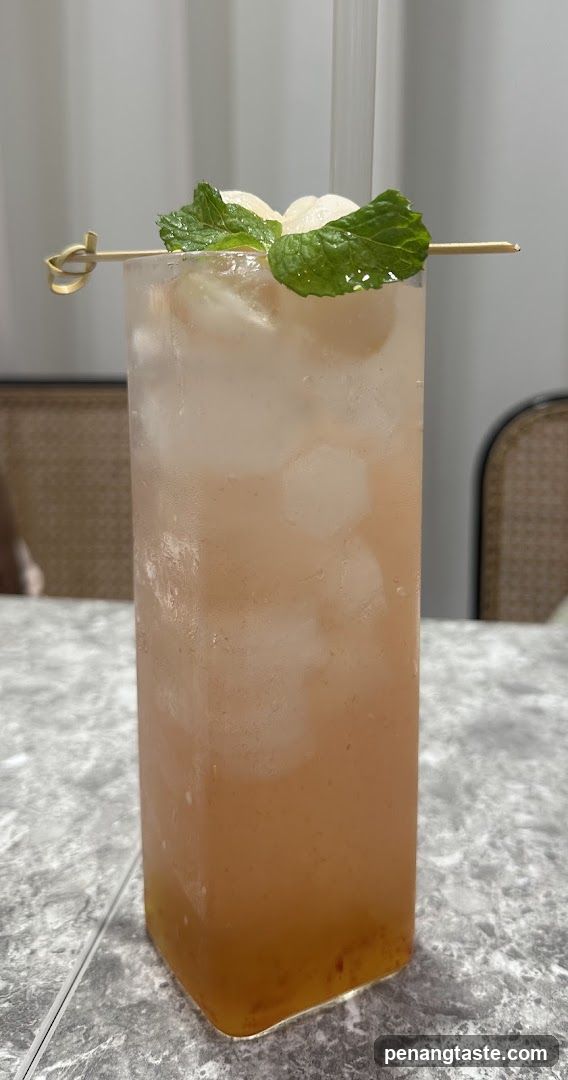 Lychee and Mint Cocktail