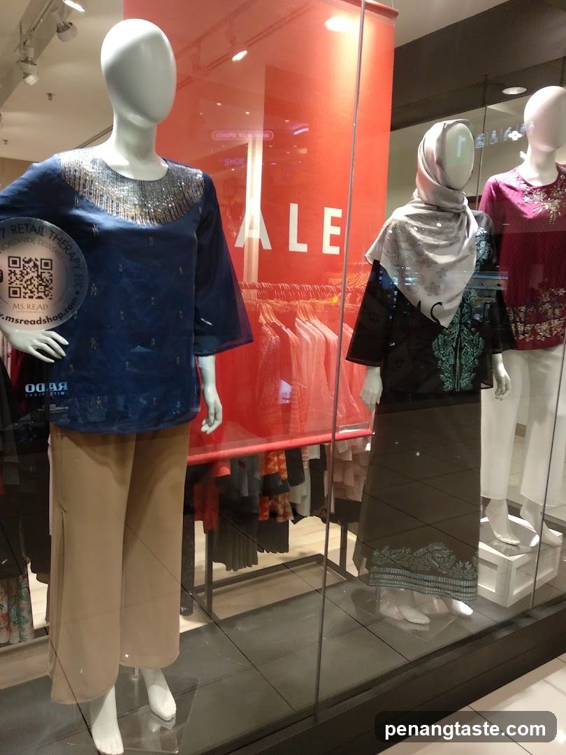 Mannequins in a store window