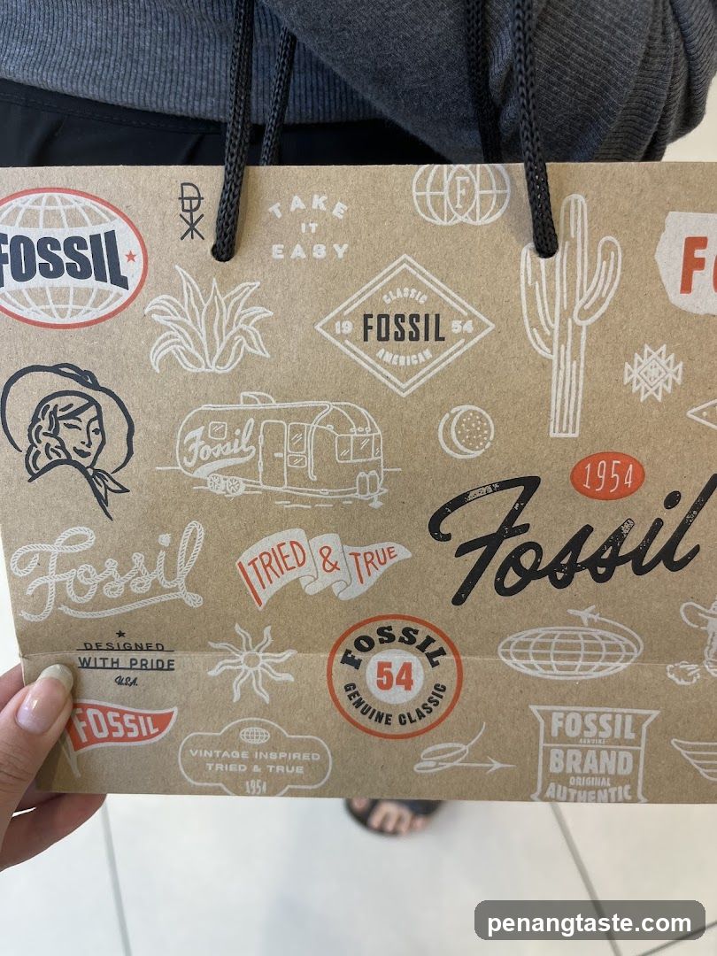 Fossil Shopping Bag