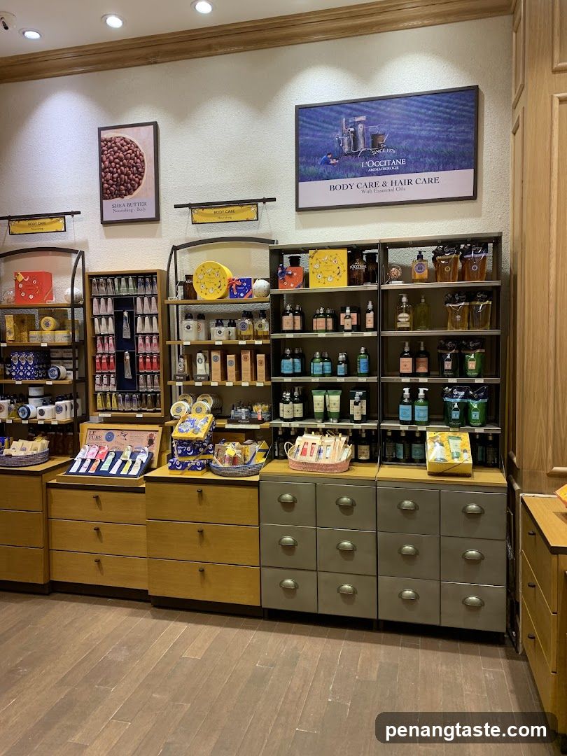 L'Occitane Store Display