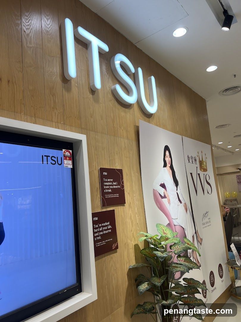 ITSU Store Display