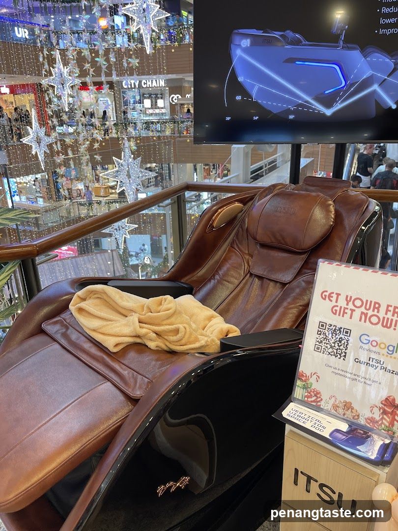 ITSU Massage Chair Display