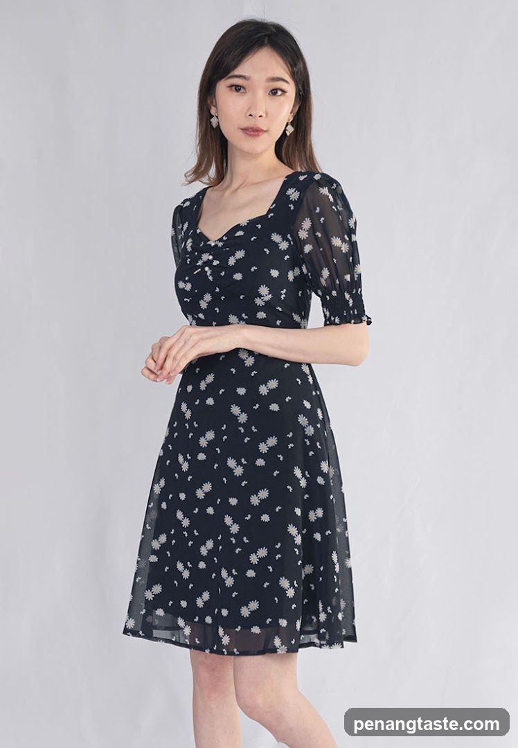 Woman in Daisy Dress