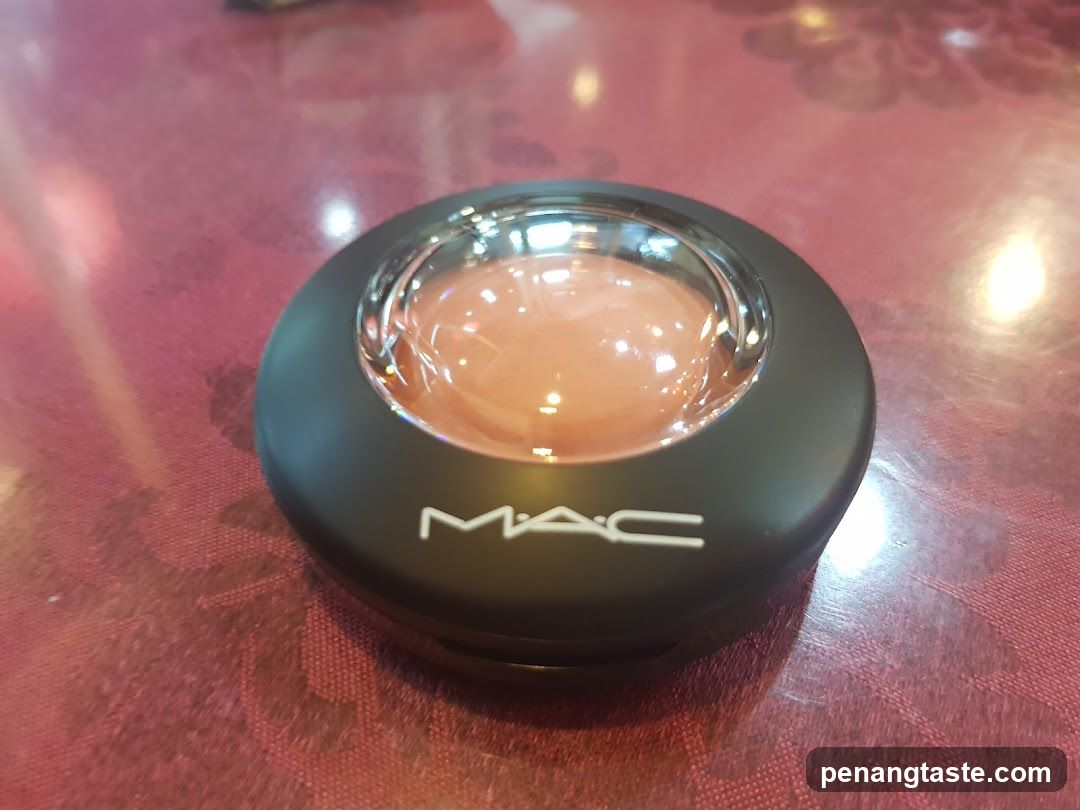 Mac Cosmetics