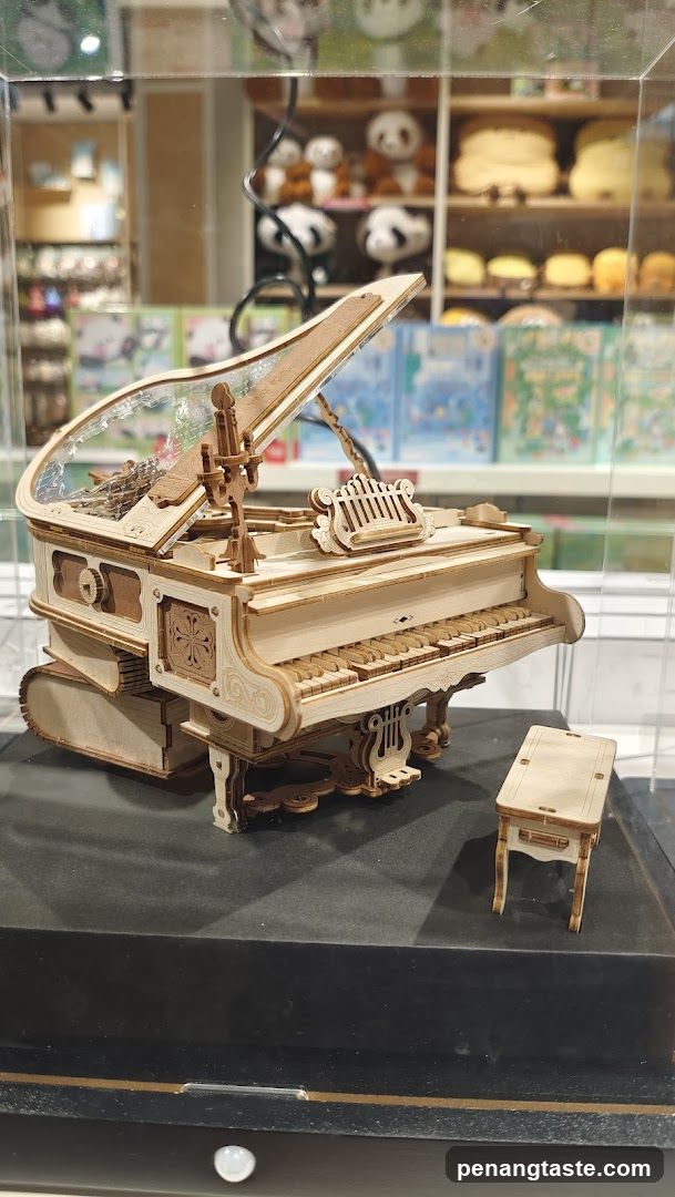 Wooden Grand Piano Model