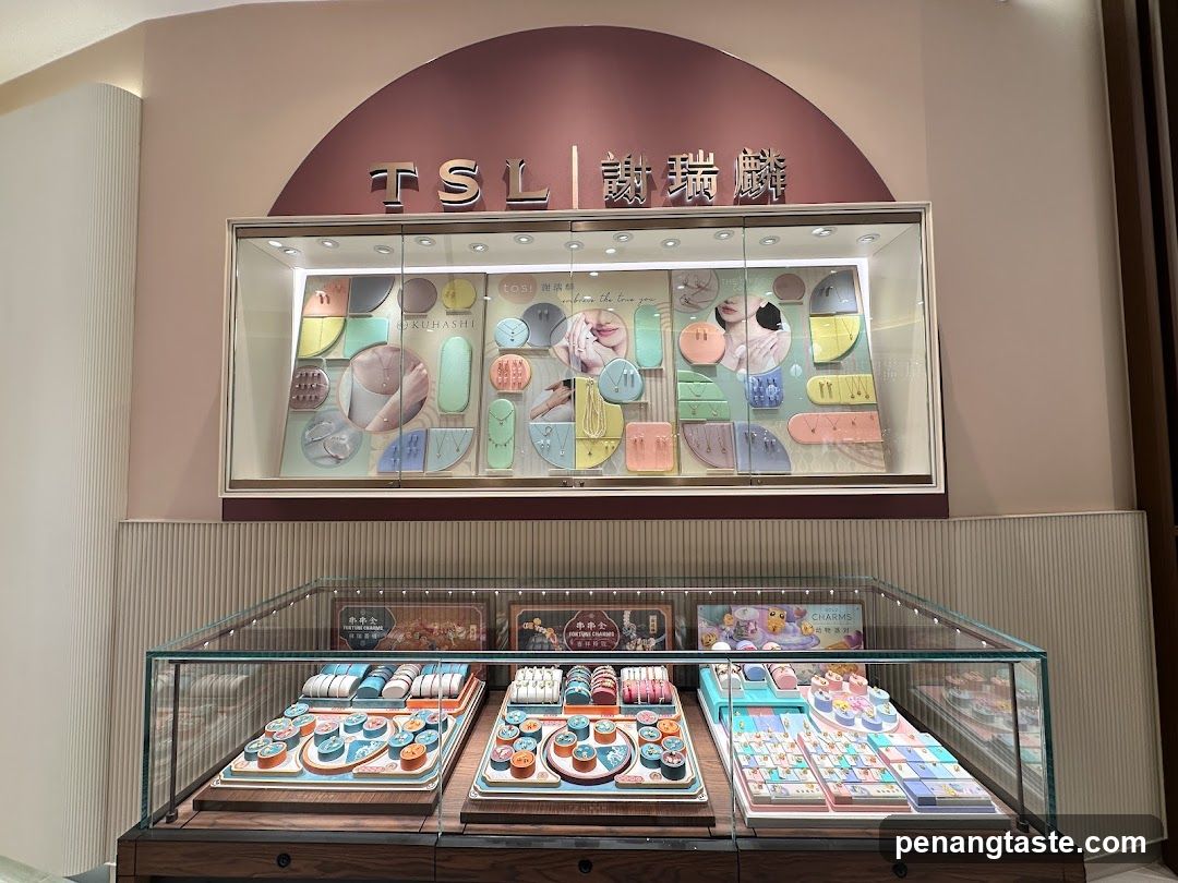 Jewelry Store Display
