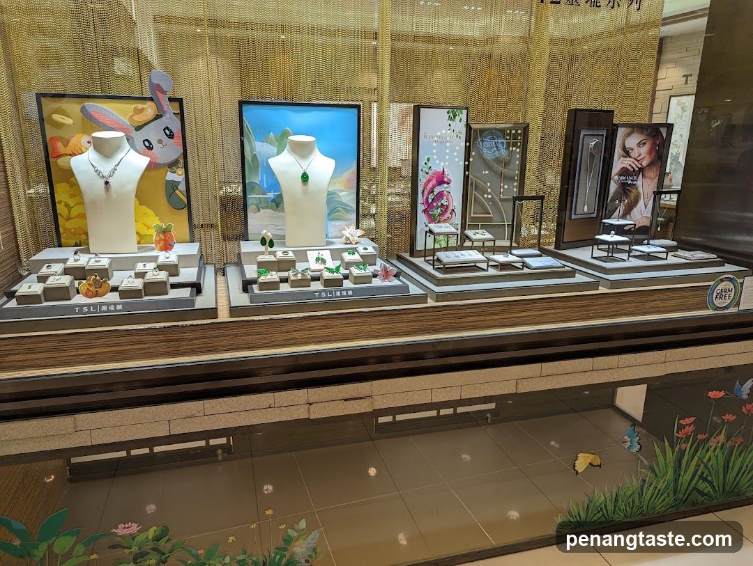 Jewelry Store Display Window
