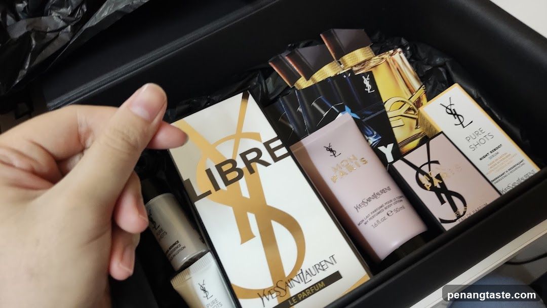 Yves Saint Laurent Gift Set