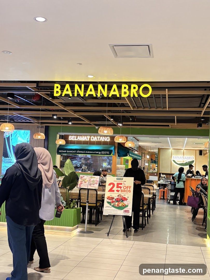 Bananabro Interior View