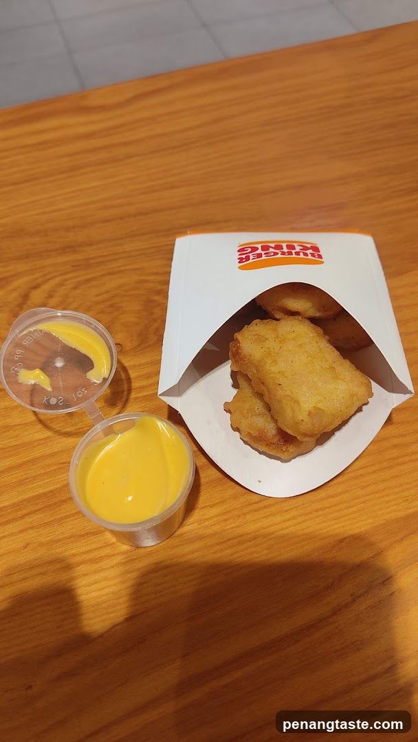 Burger King Fish Fillets with Sauce