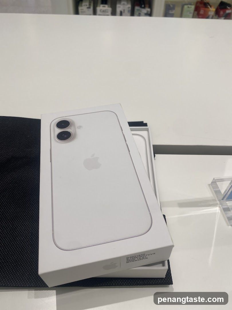iPhone Box on Display