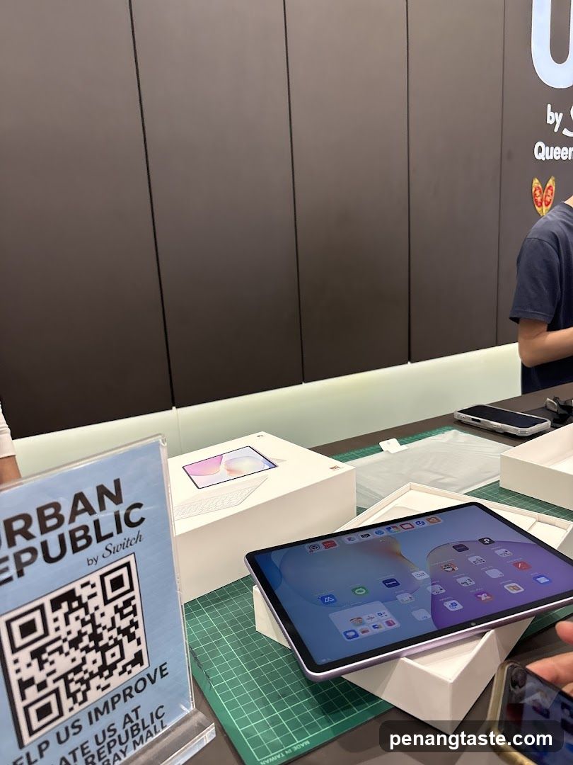 Urban Republic by Switch Store Interior