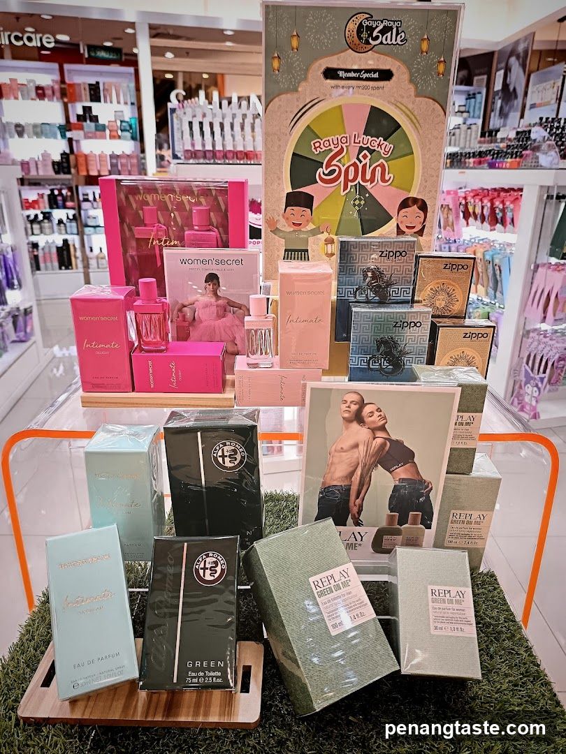 Retail Display Setup