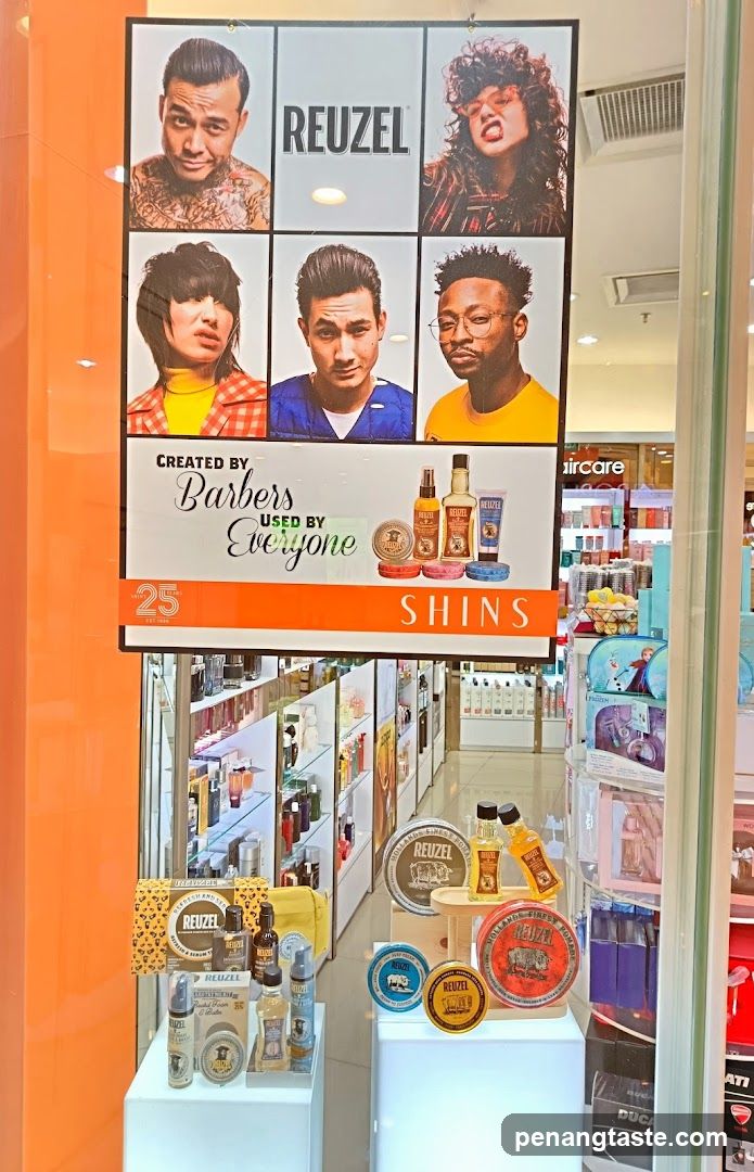 Reuzel Product Display in Retail Store