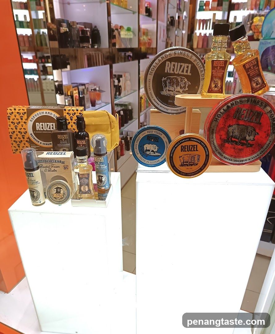 Retail Display of Reuzel Products