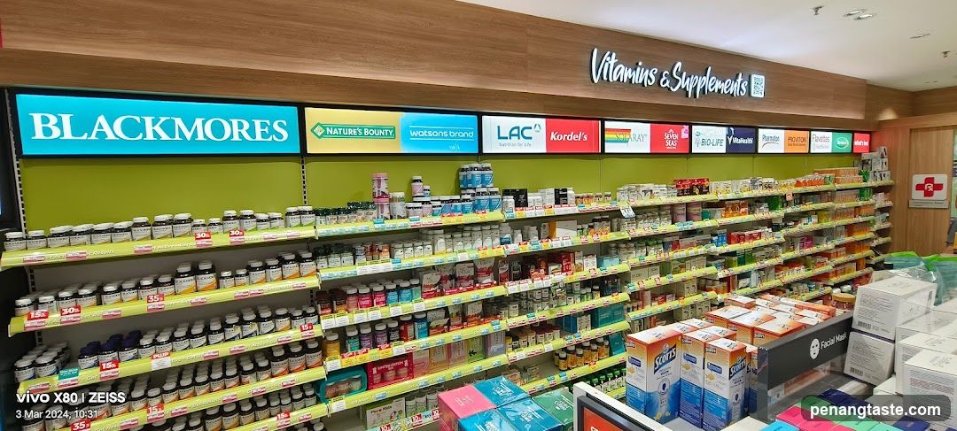 Vitamins & Supplements Section